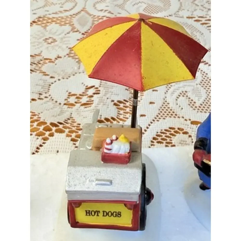 Department 56 Hot Dog Vendor Collectible